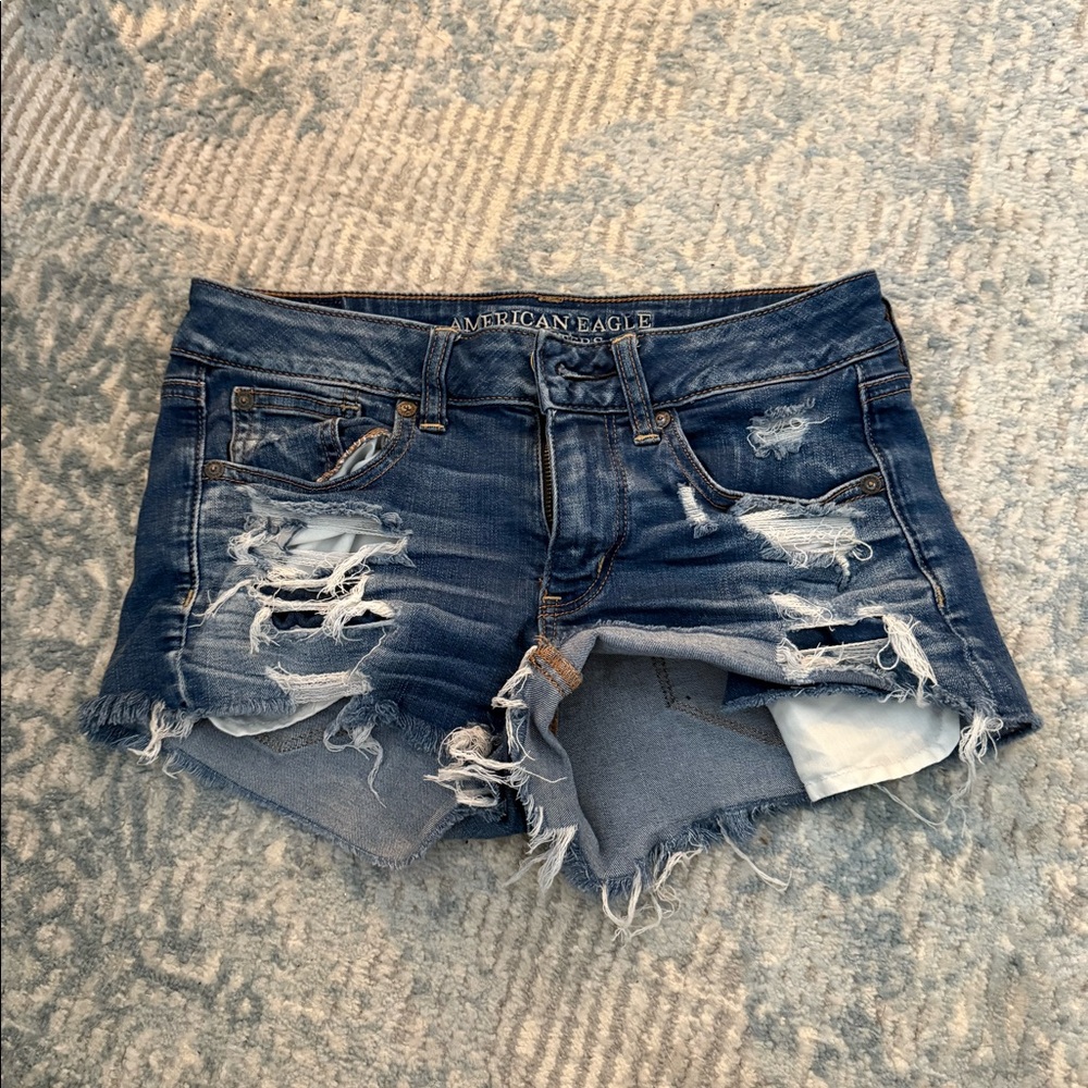💙american eagle shorts